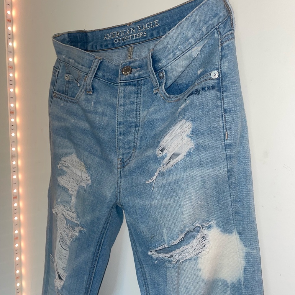 Light Wash Boyfriend Jeans